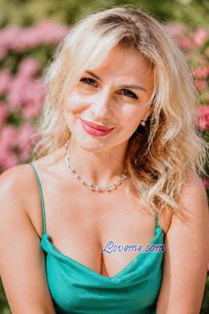 227471 - Svetlana Age: 49 - Ukraine