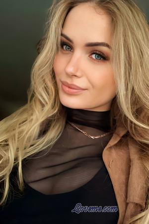 227728 - Anna Age: 19 - Ukraine